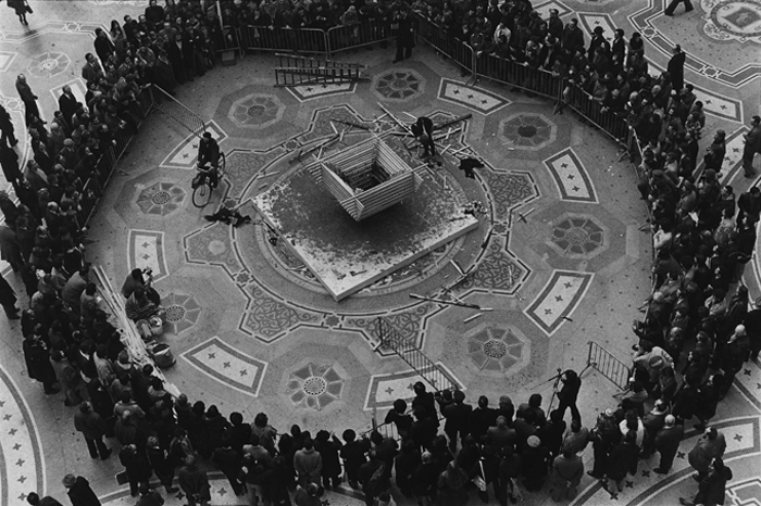 STUART BRISLEY, Homage to the Commune, 1976, Palazzo Reale, Milan