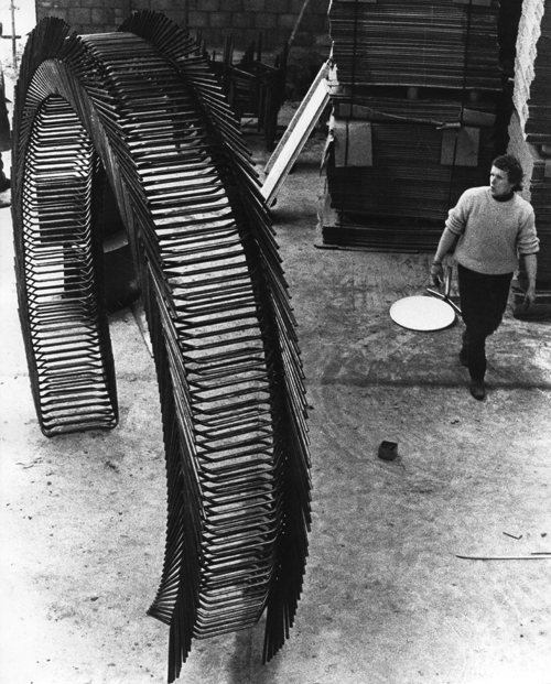 STUART BRISLEY, Hille Fellowship, 1970, Poly Wheel – Robin Day stacking chairs. 212 chairs circle.